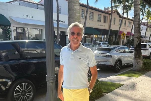 Джеффри Эпштейн жив?